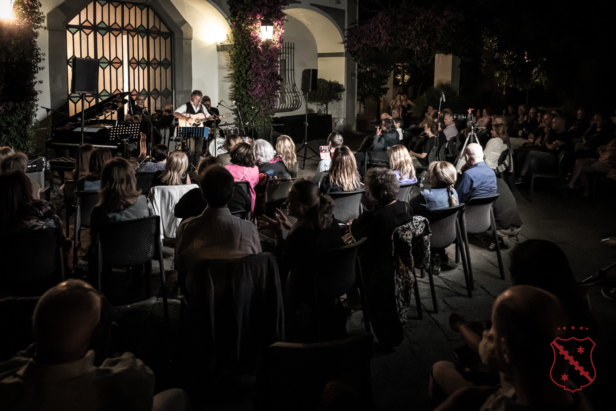 Tutti-pazzi-per-Paul-Logo_DSF8313